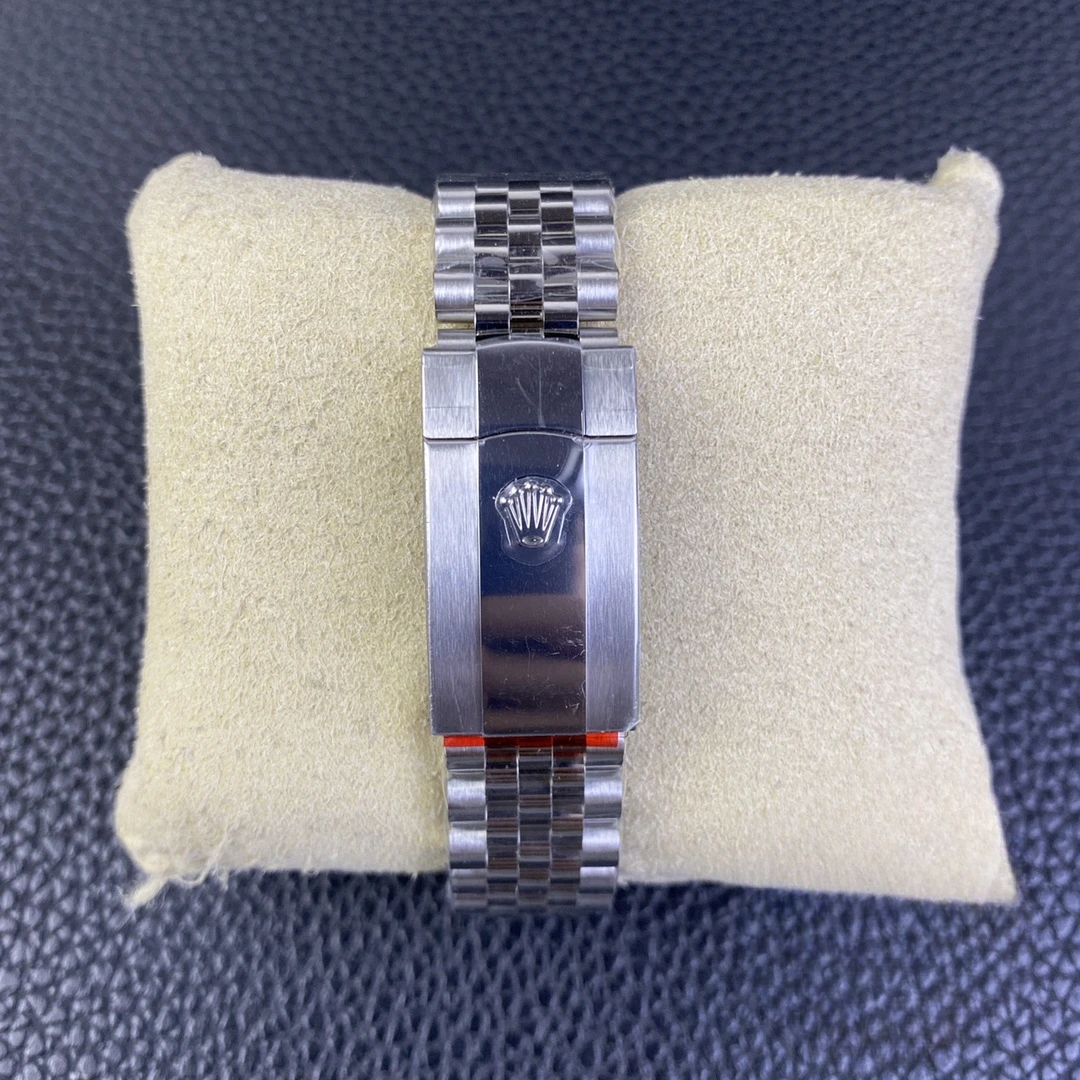 Replica Datejust Blue Diamond Dial 41mm 126334 - Image 3