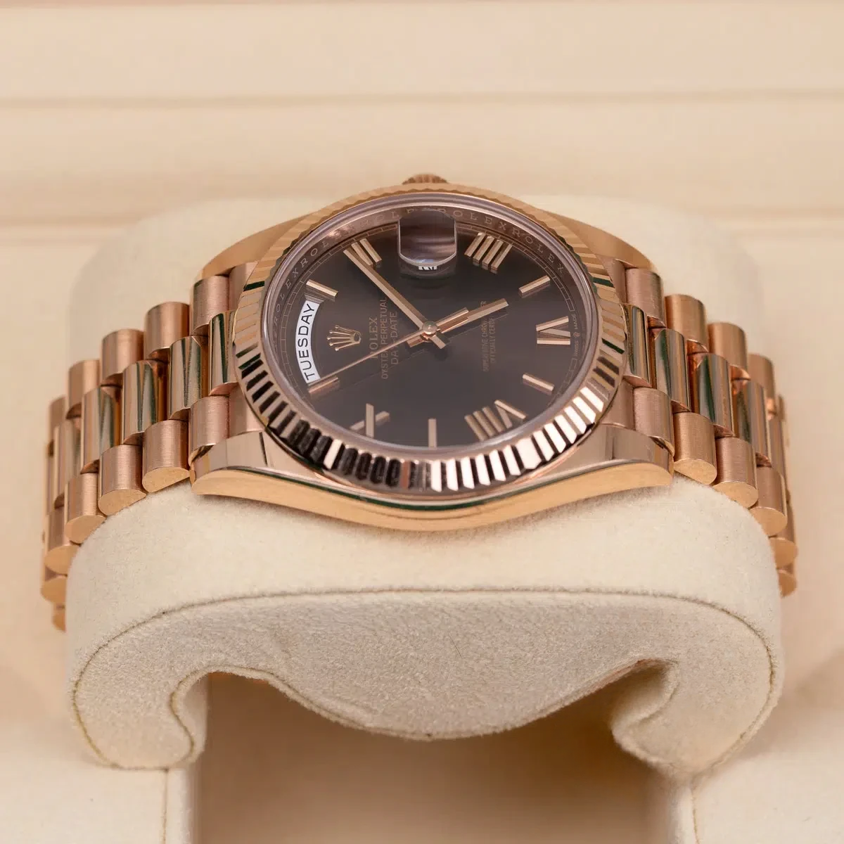 Rolex 228235-0002 Day-Date 40 Everose Chocolate Roman