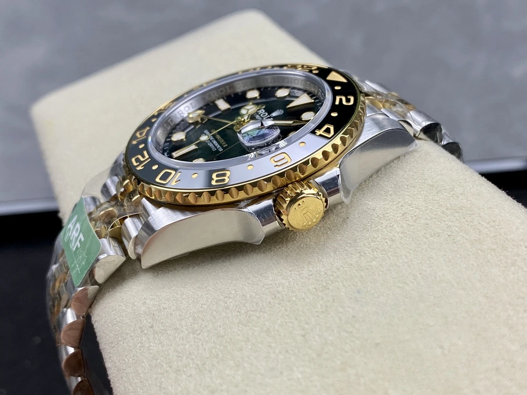 Replica Rolex GMT-Master II Zombie Bumblebee 126713GRNR Jubilee